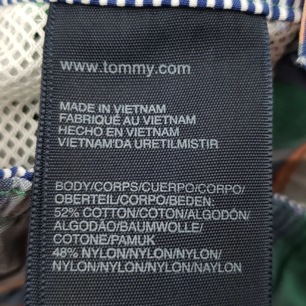 Tommy Hilfiger Swim Trunks Size Medium Lining Cargo Pocket Drawstring Waist